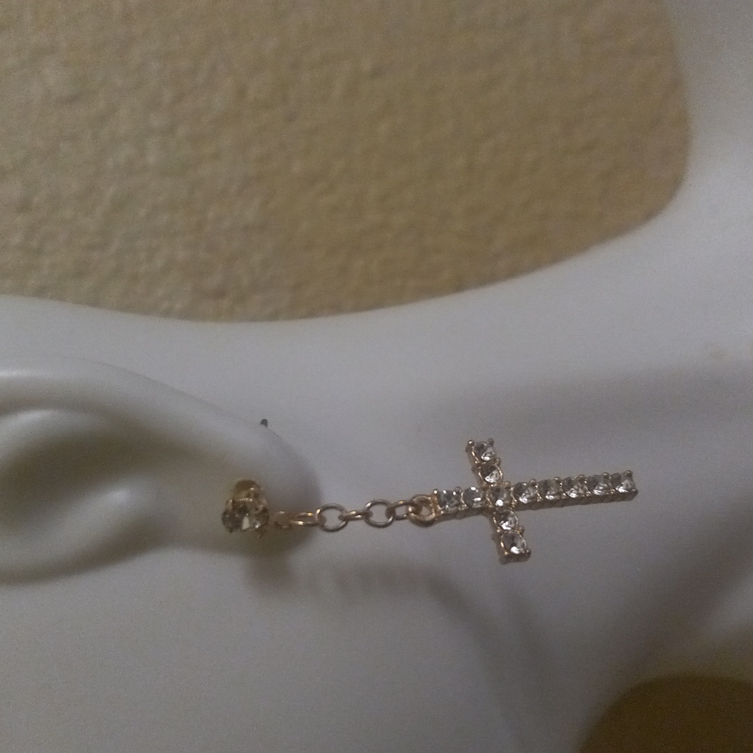 6 Sale Earrings 6$